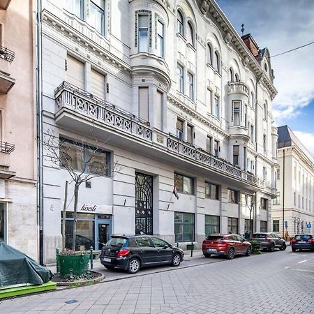 Convenient Apartment At Gastro Driven Location Budapest Kültér fotó